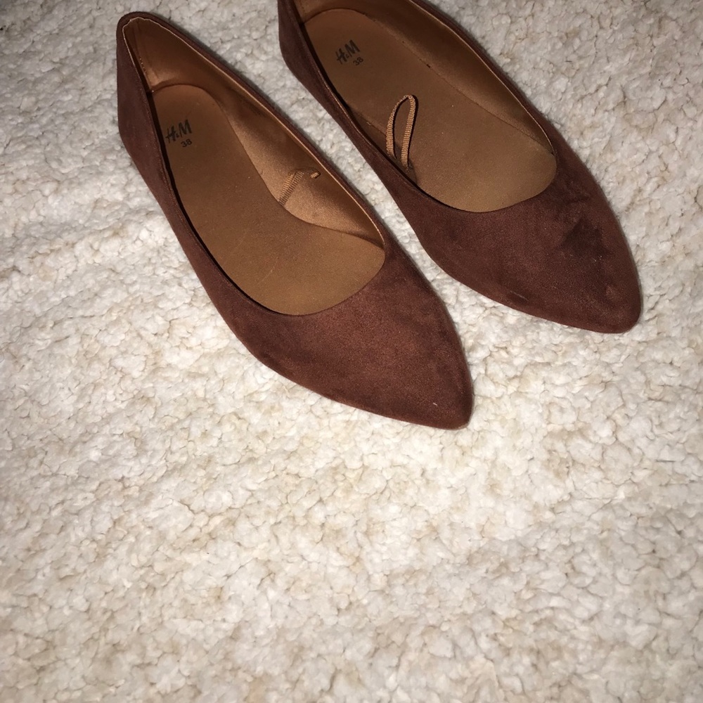 Flats - Picture 2 of 2